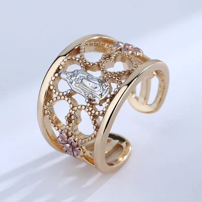 Nuovo anello regolabile in ottone placcato oro con design alla moda per le donne nel 2022