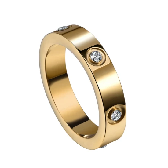 Anelli di marca a cuore placcati in oro pregiato alla moda, anelli di gioielli in acciaio inossidabile di design di lusso per uomo e donna