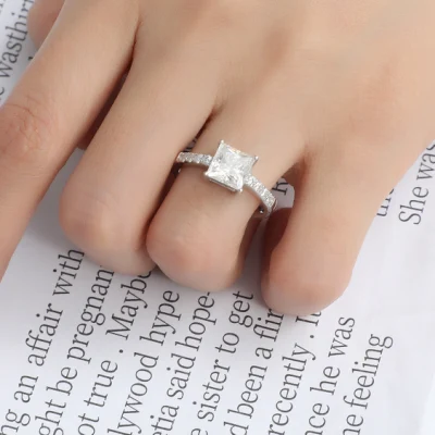 Accessori di moda Gioielli di moda Anello di fidanzamento con dito nuziale personalizzato in argento sterling 925 con sigillo O